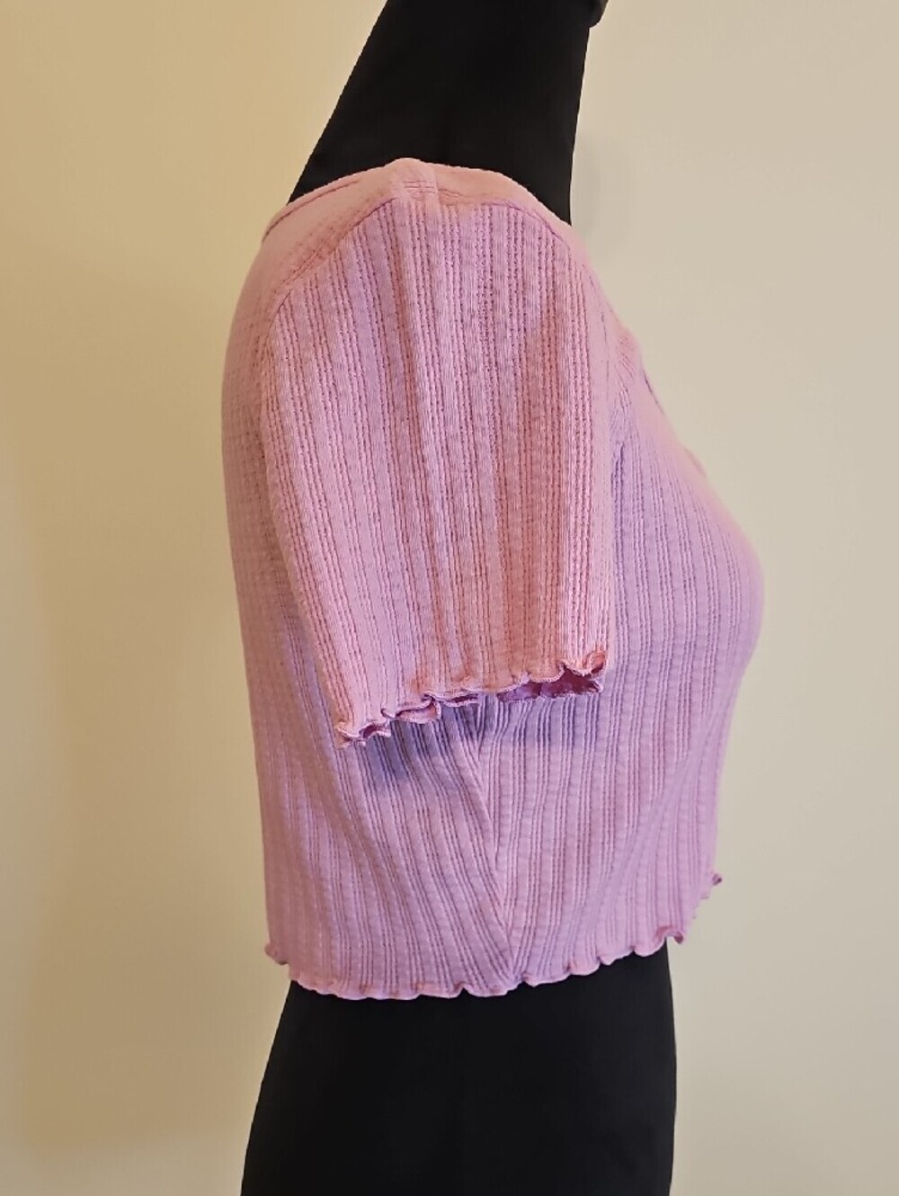 bp Lavender Ribbed Cropped Button-Front Tee - Picture 4 of 10